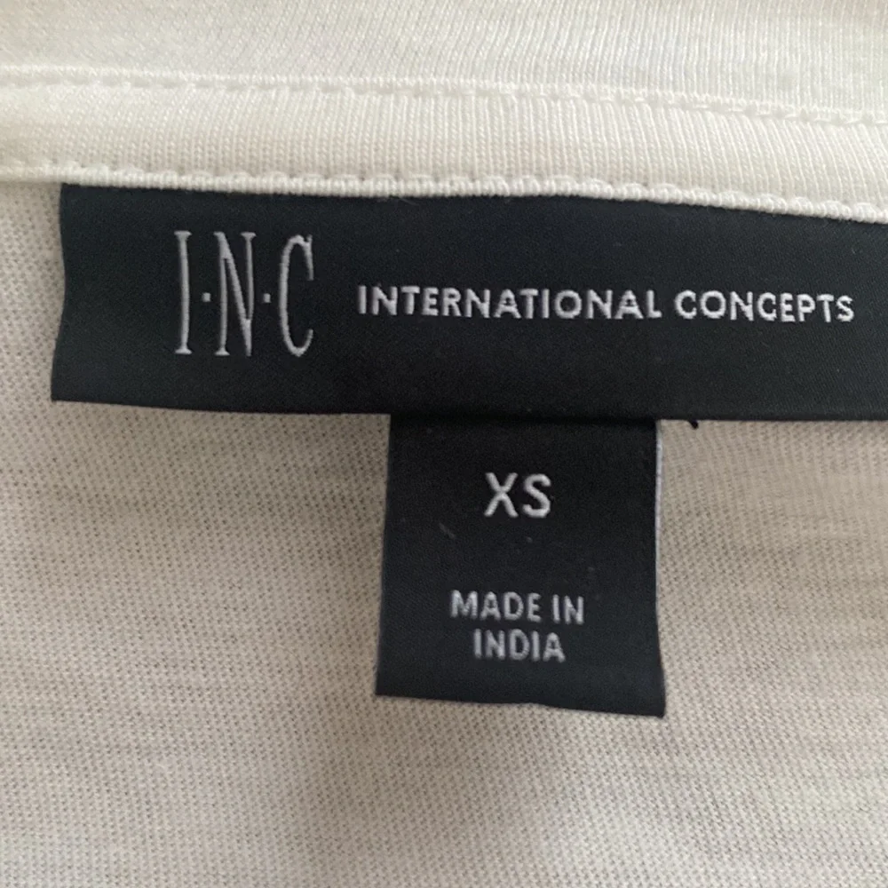 INC International Concepts Embroidered Blouse XS - Picture 2 of 4